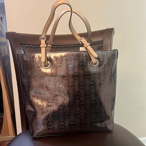 NWT Michael Kors metallic pewter large tote